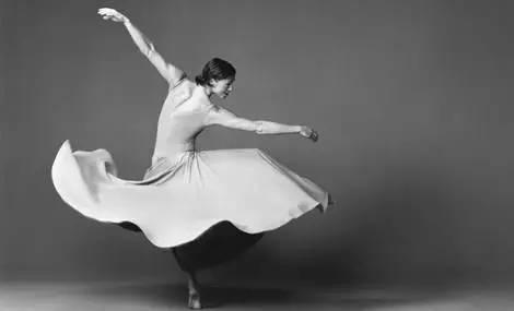 简单拉丁舞视频单人舞,跟随视频领略舞步魅力